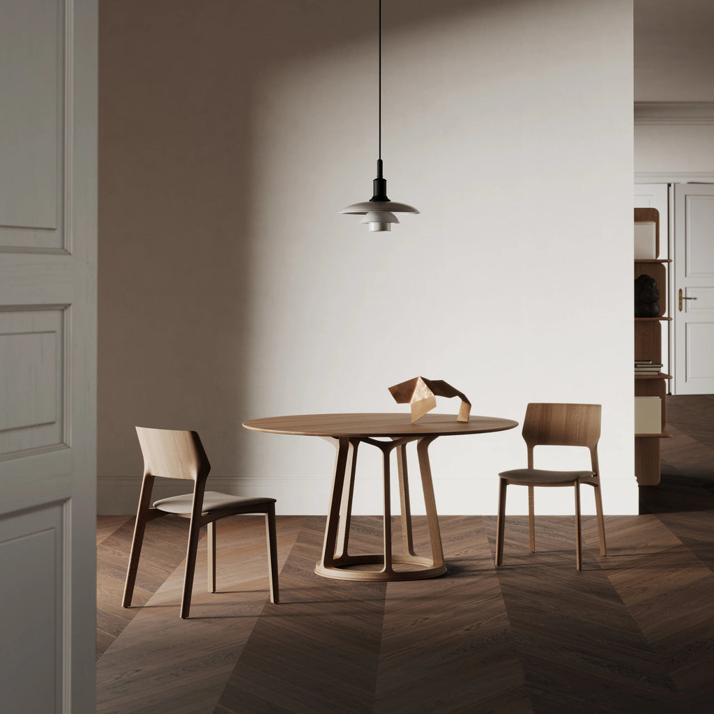 FIN Dining Chair in Walnut Natural Oil - Artisan | Milola