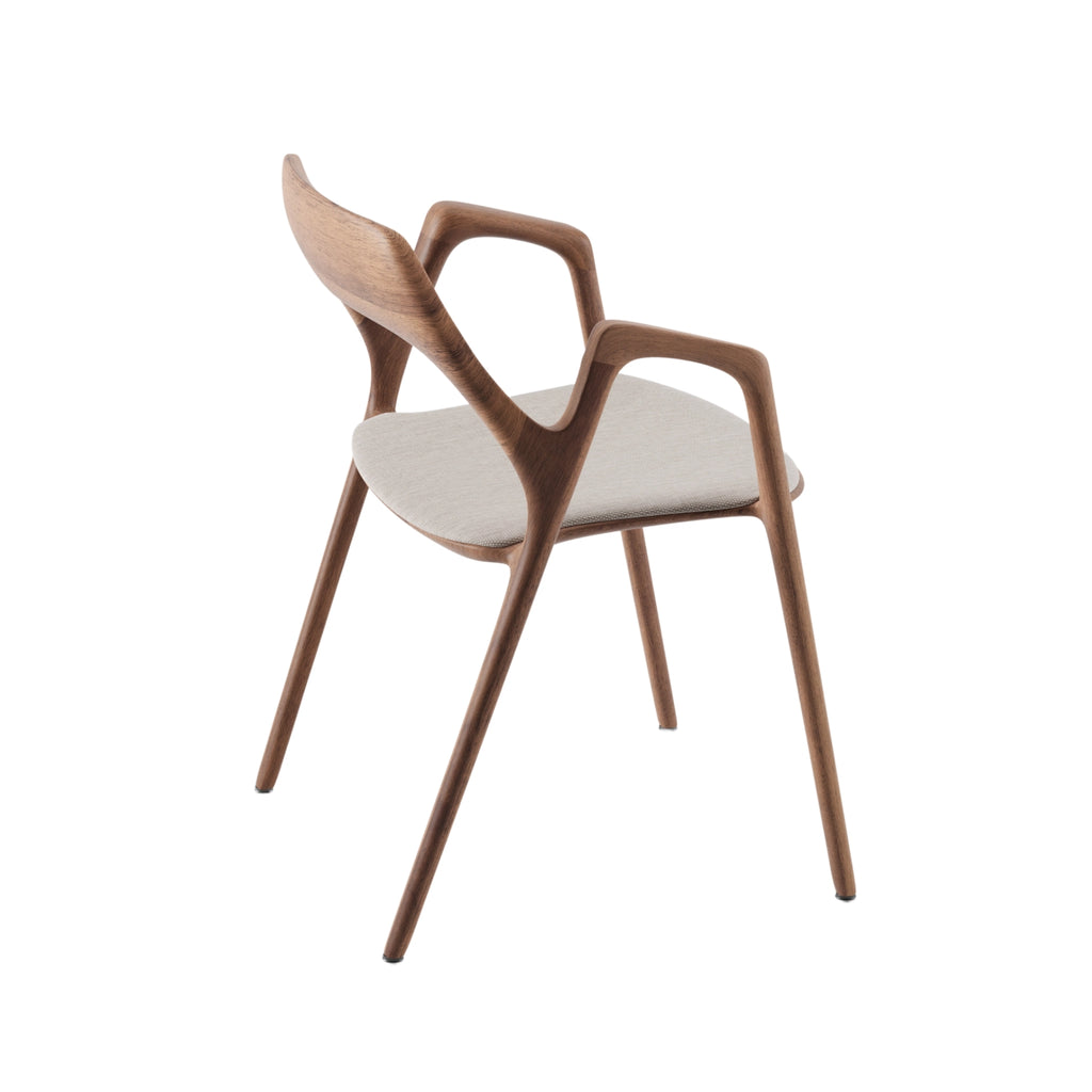 GING Dining Chair in Walnut Natural Oil - Artisan | Milola