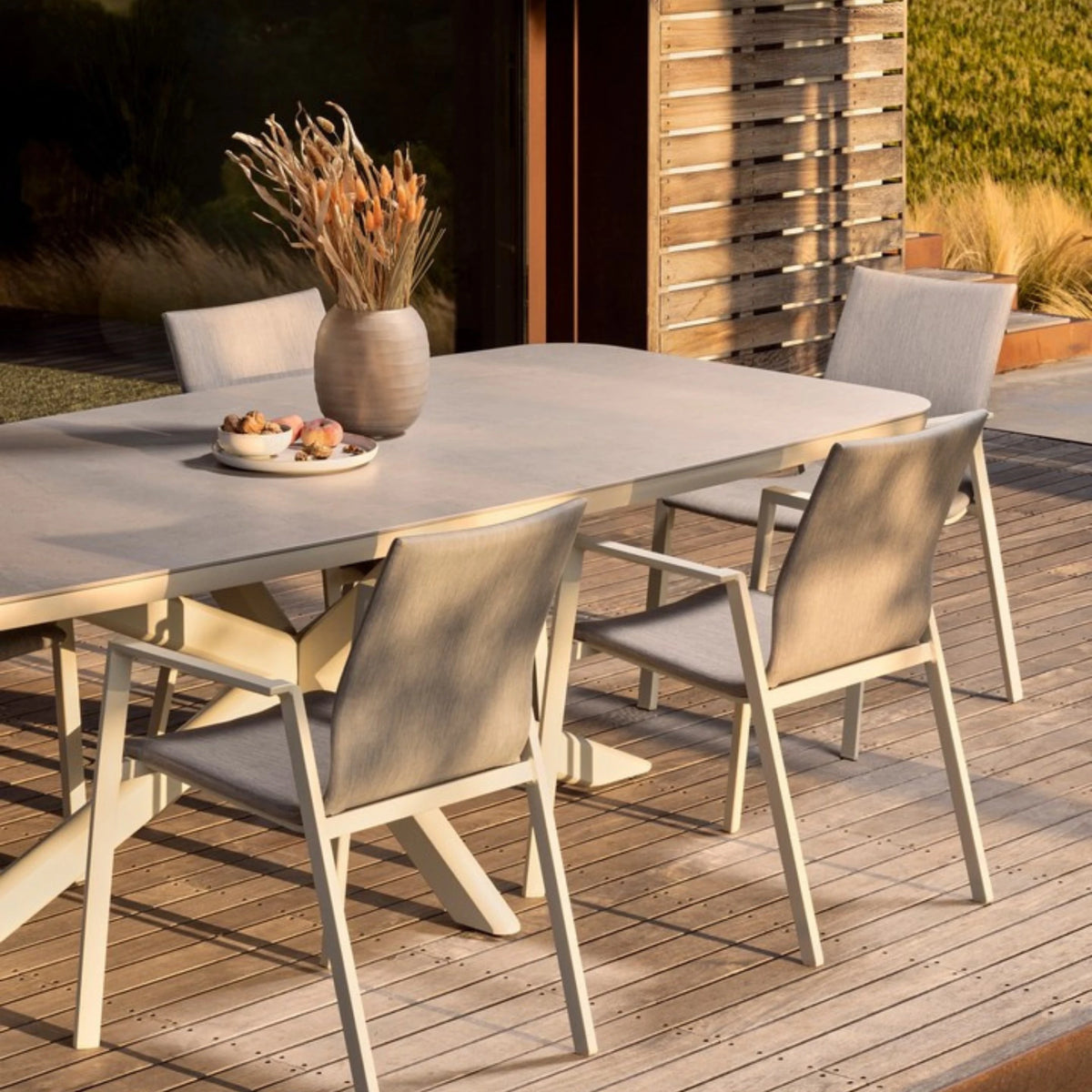 ISACCO Sintered Stone Outdoor Dining Table in Pelican Aluminium - Bizzotto | Milola