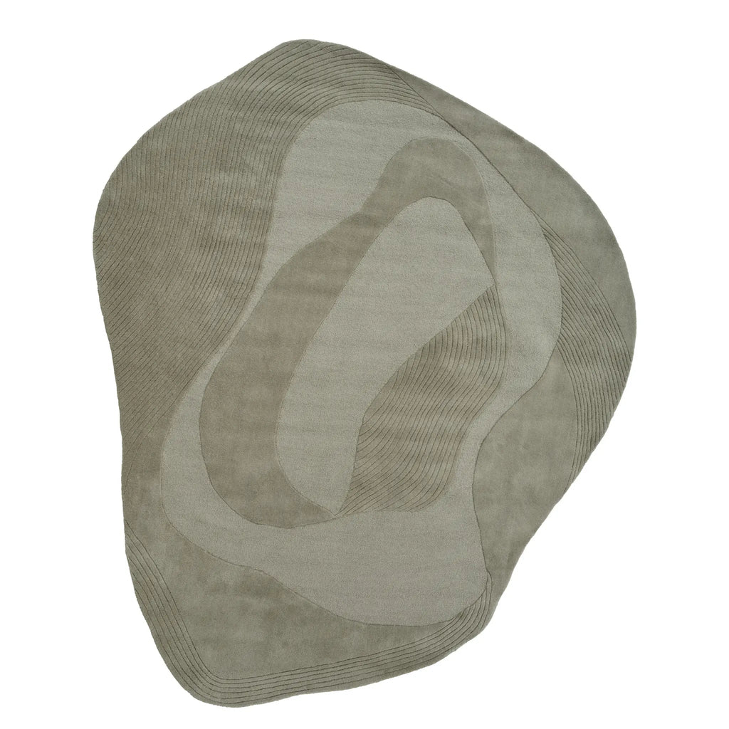 KINDLE POETRY Wool Rug – Organic Shape in Green - Linie Design | Milola