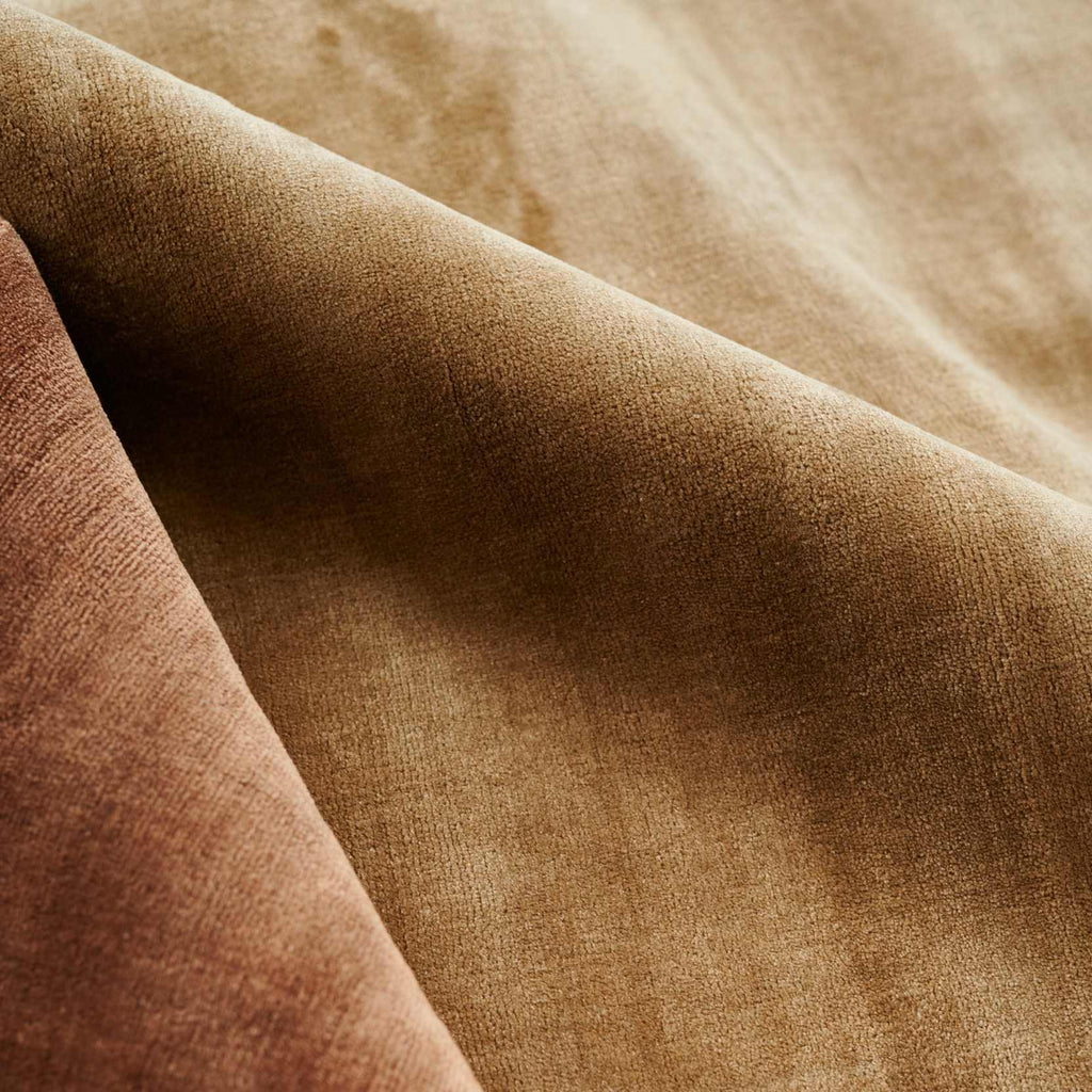 LUCENS Rug - Soft Design - in Rose -  Linie Design | Milola