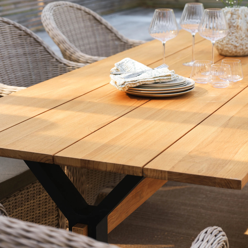 MARK Outdoor Dining Table in Black/Teak - BRAFAB | Milola
