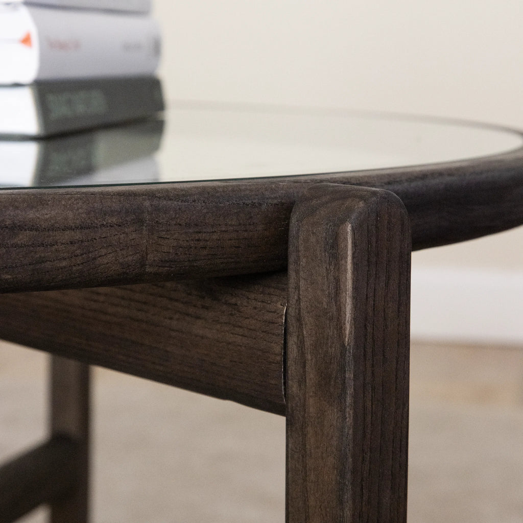 Optic Soft solid wood coffee table with wooden and glass top