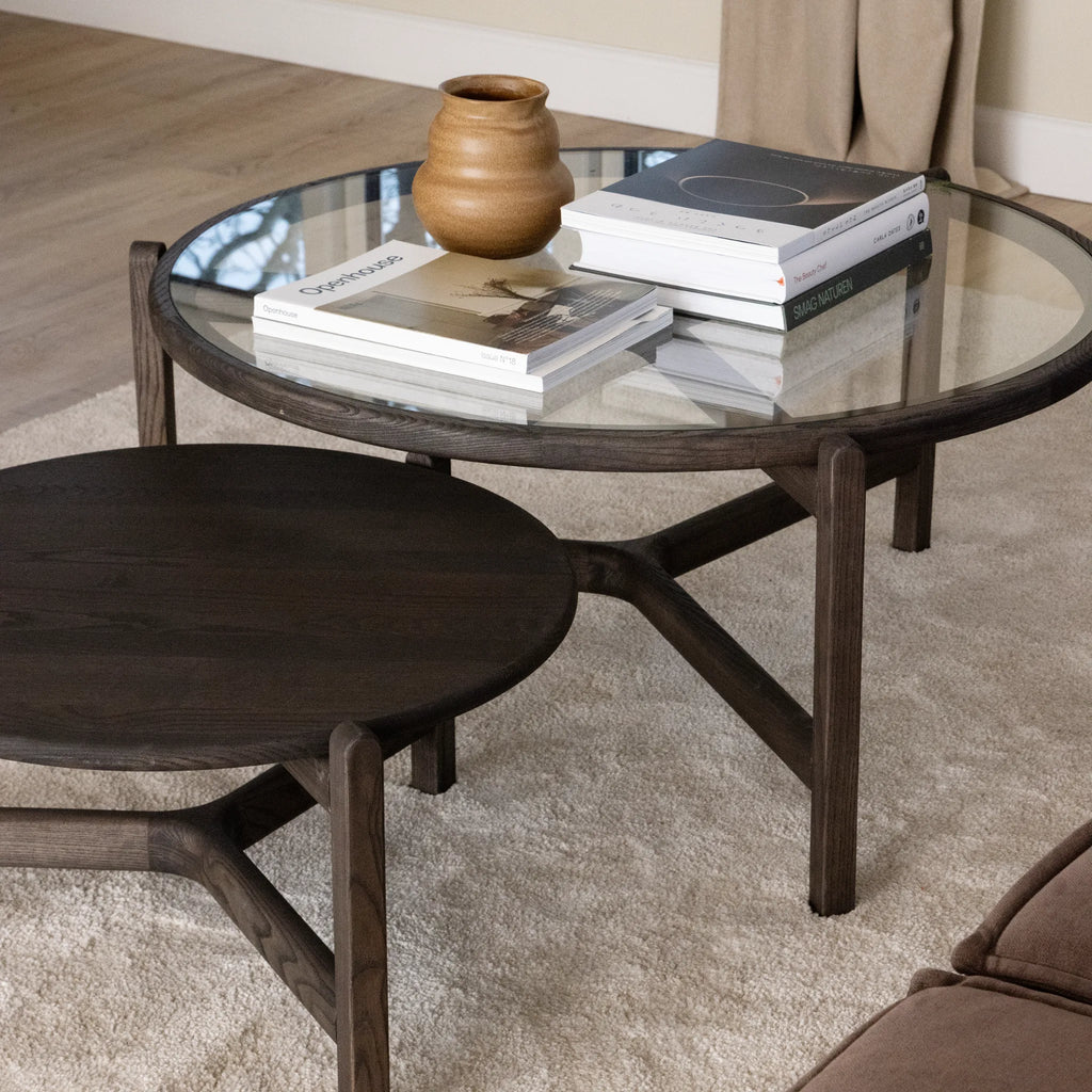 Optic Soft solid wood coffee table with wooden and glass top