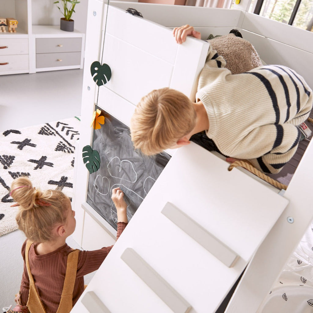 HOUSE BED - Play Tower - made with Pine - Lifetime Kids | Milola