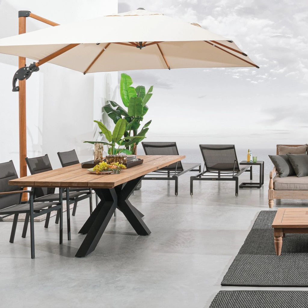 RAMSEY Outdoor Table in Black - Bizzotto | Milola