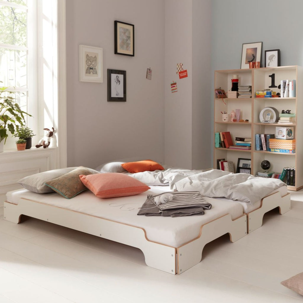 STACKING Beds in White - Müller Small Living | Milola